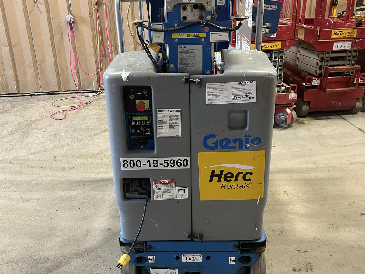 2018 Genie GR-12