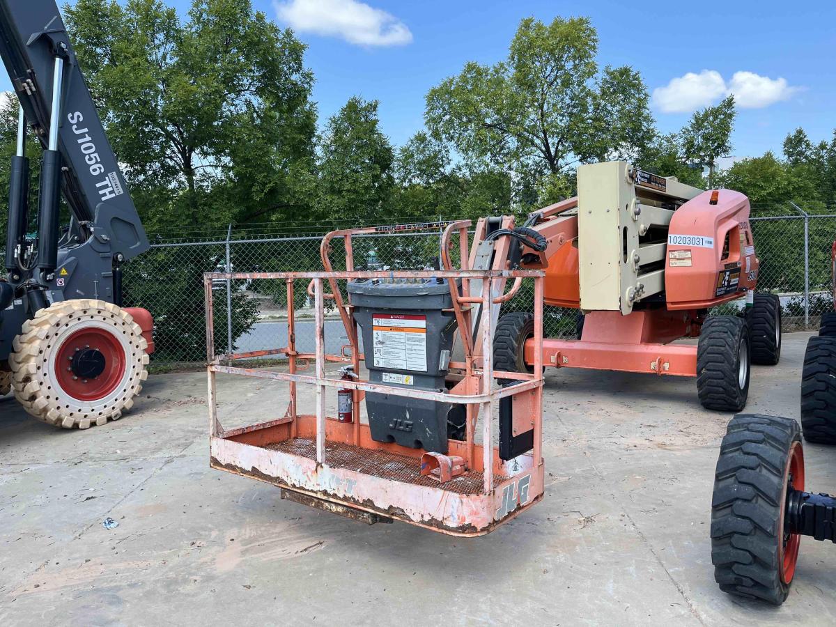 2016 JLG 450AJ-4