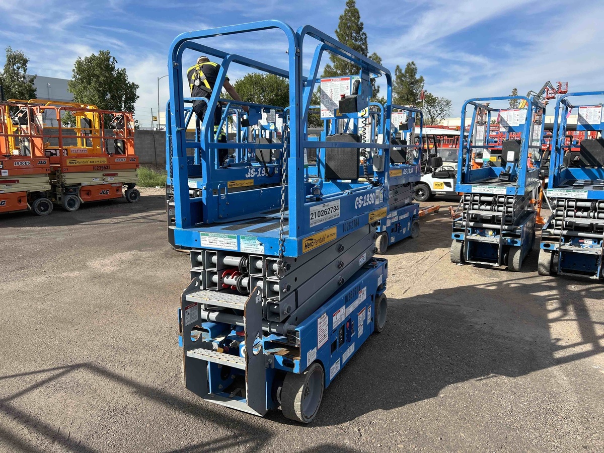 2018 Genie GS-1930-4