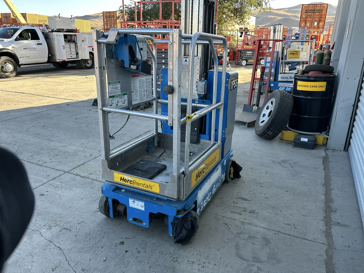 2019 Genie GR-20-4