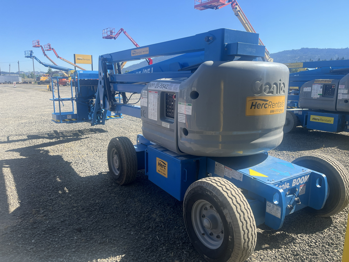 2018 Genie Z-45/25J