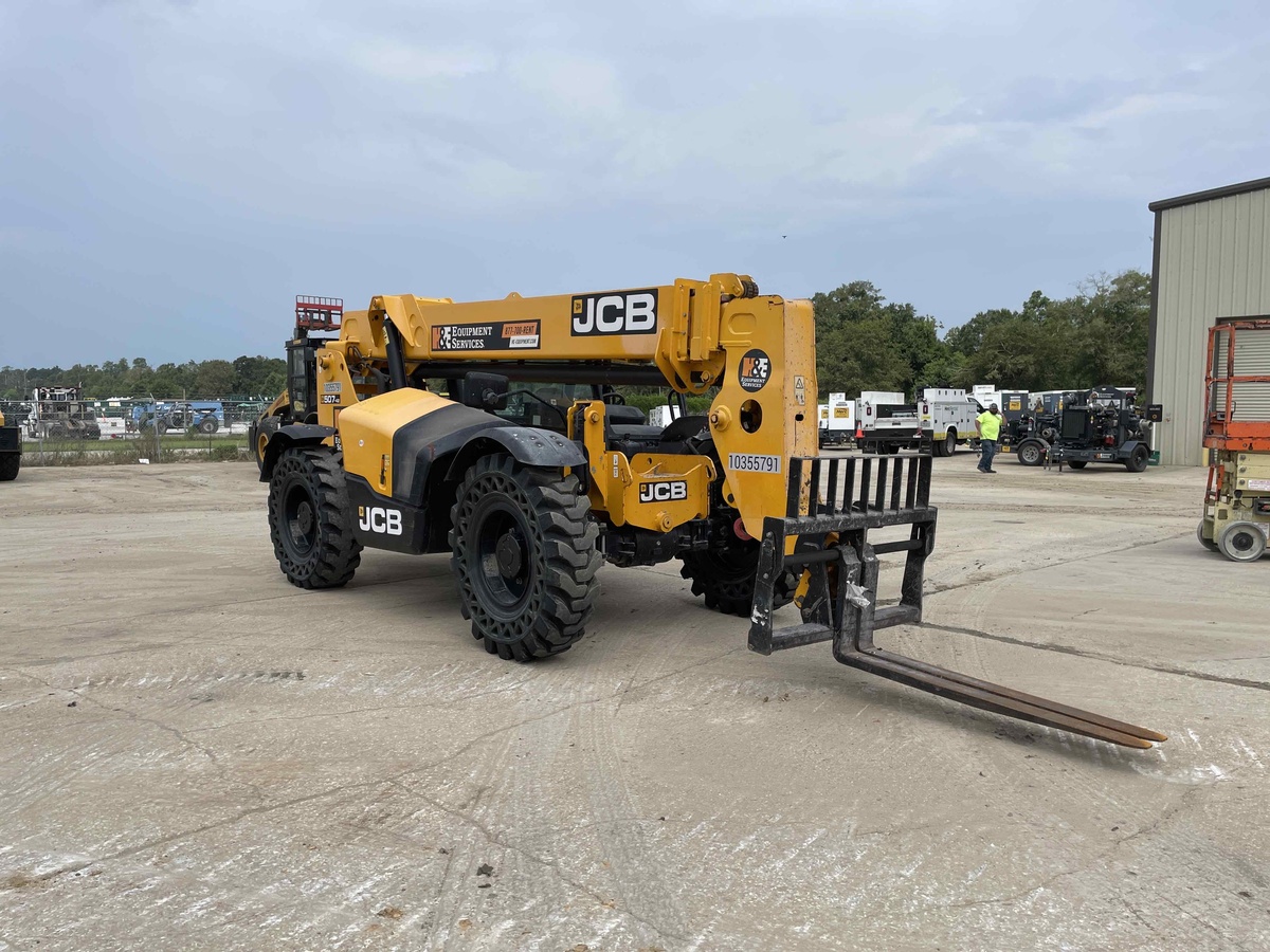 2022 JCB 507-42-4