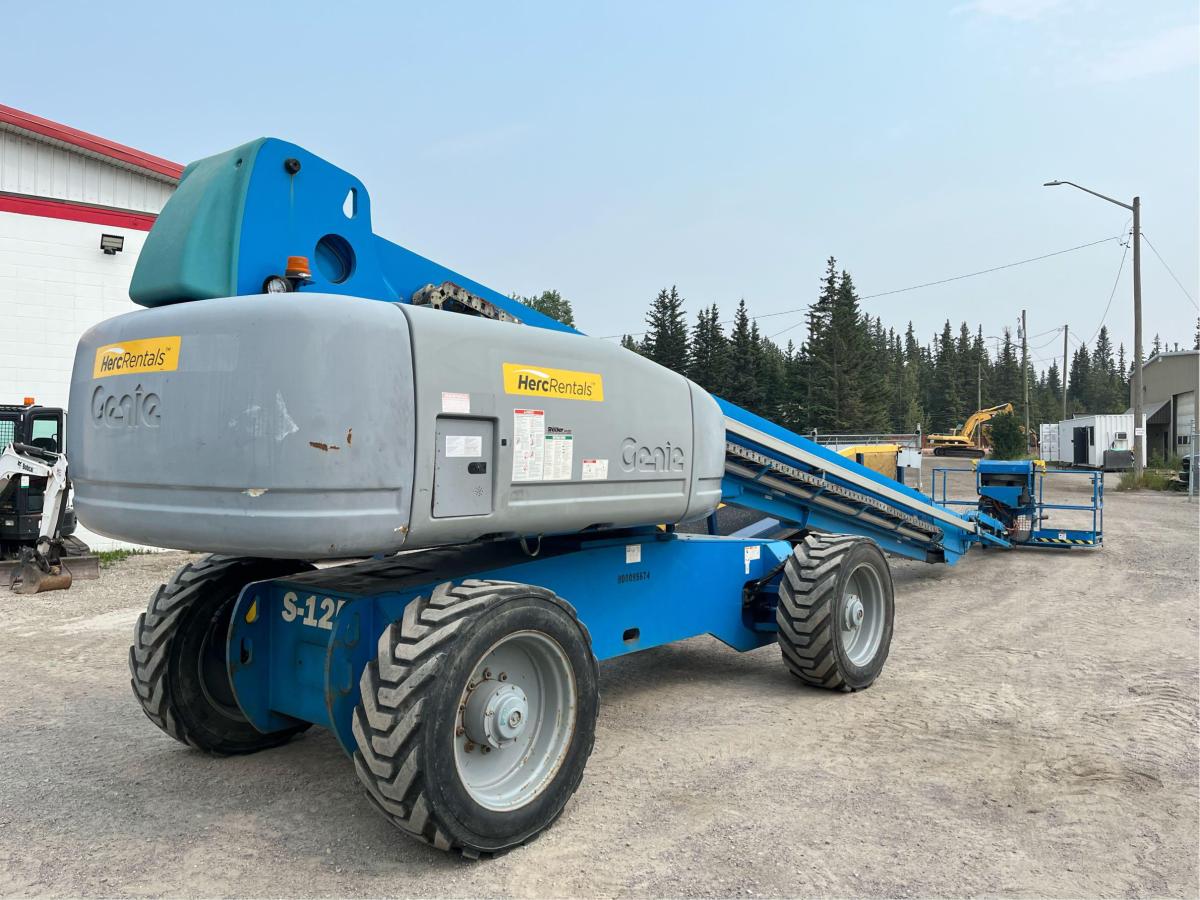 2016 Genie S-125