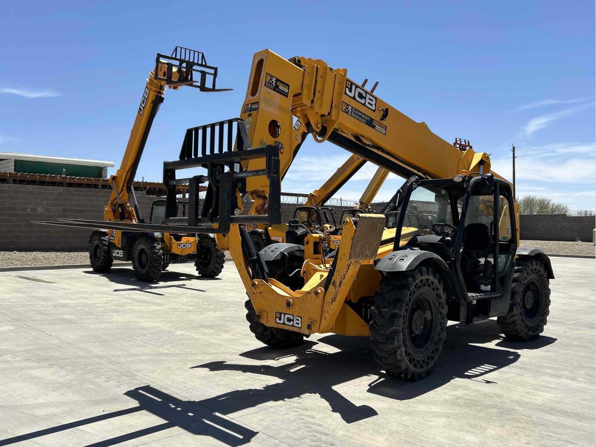 2018 JCB 510-56