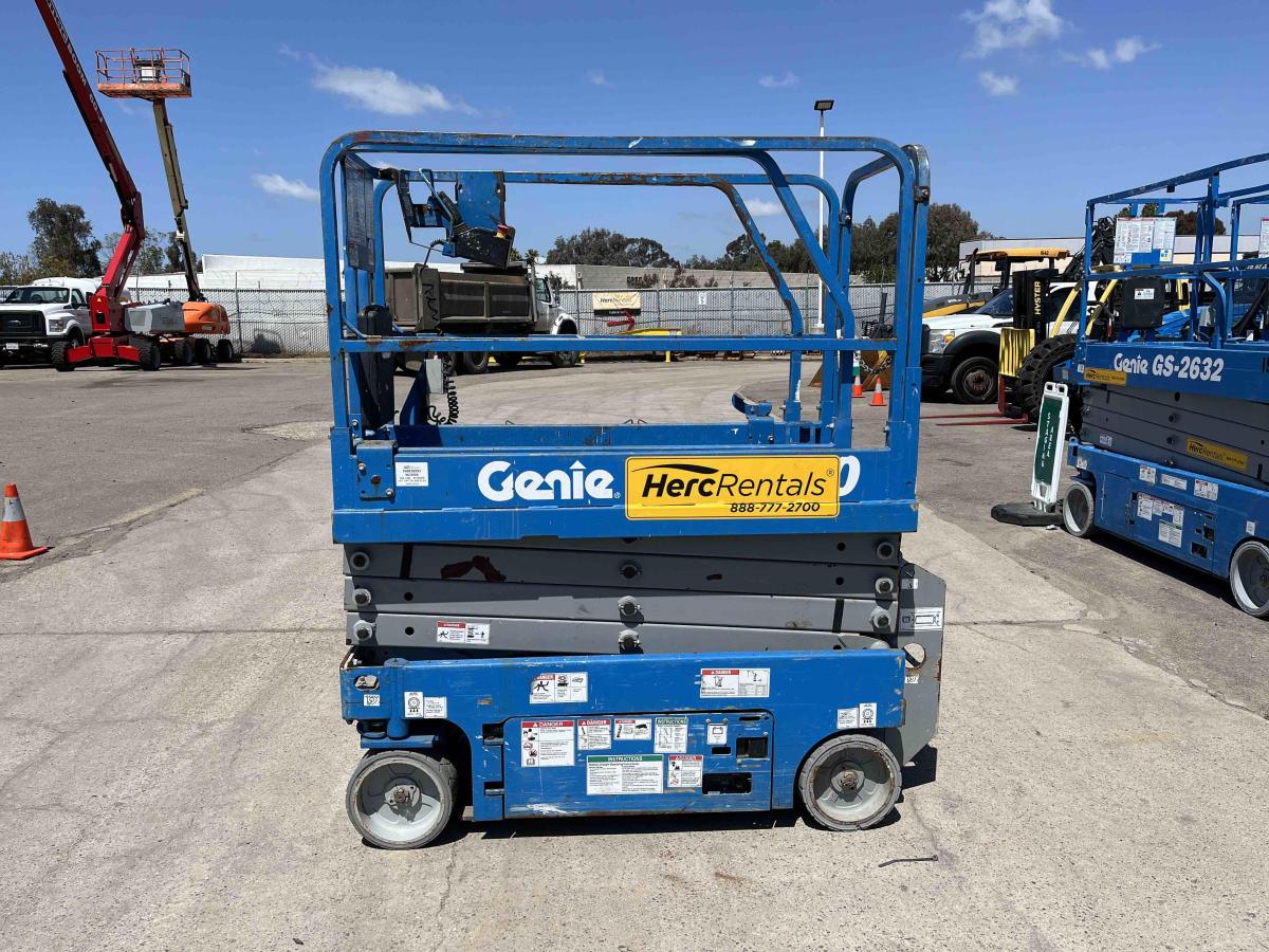 2016 Genie GS-1930