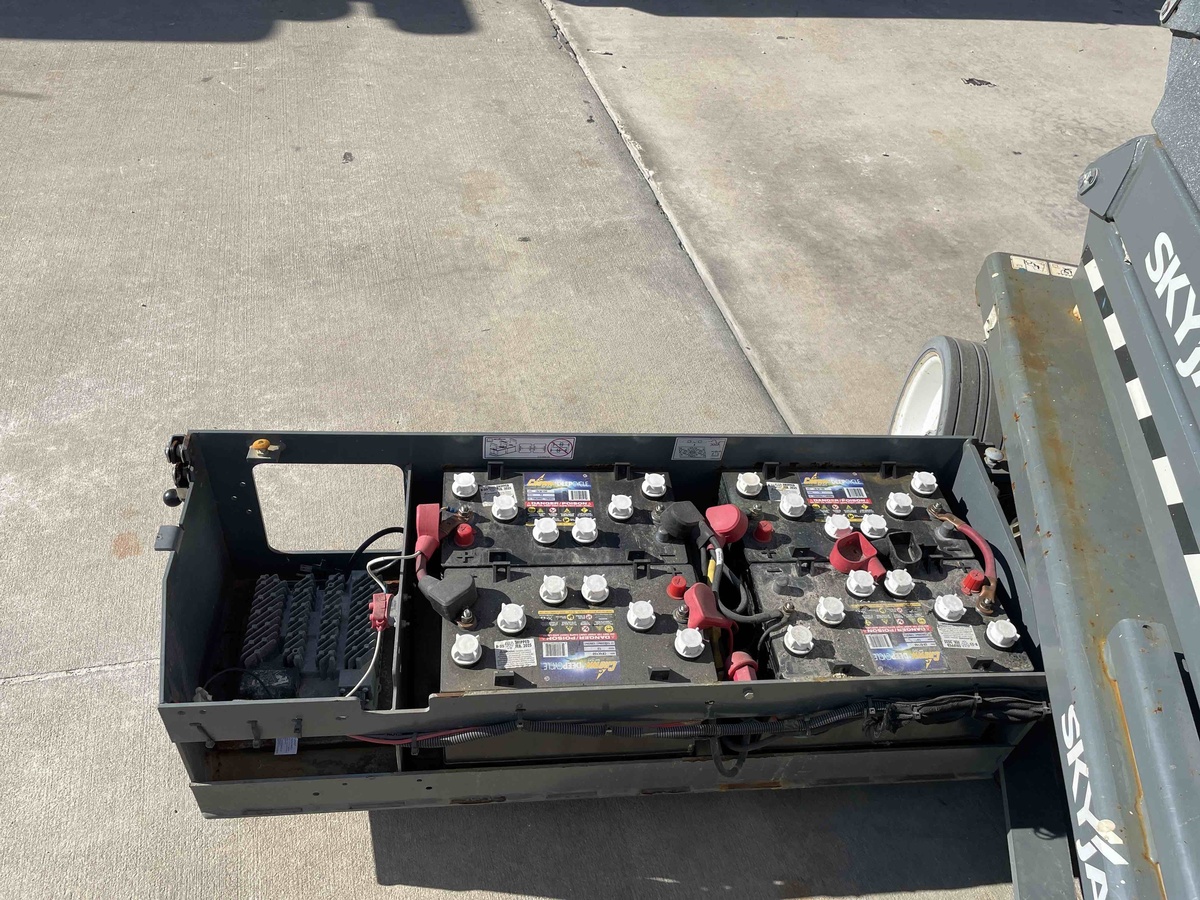 2022 Skyjack SJ4740-5