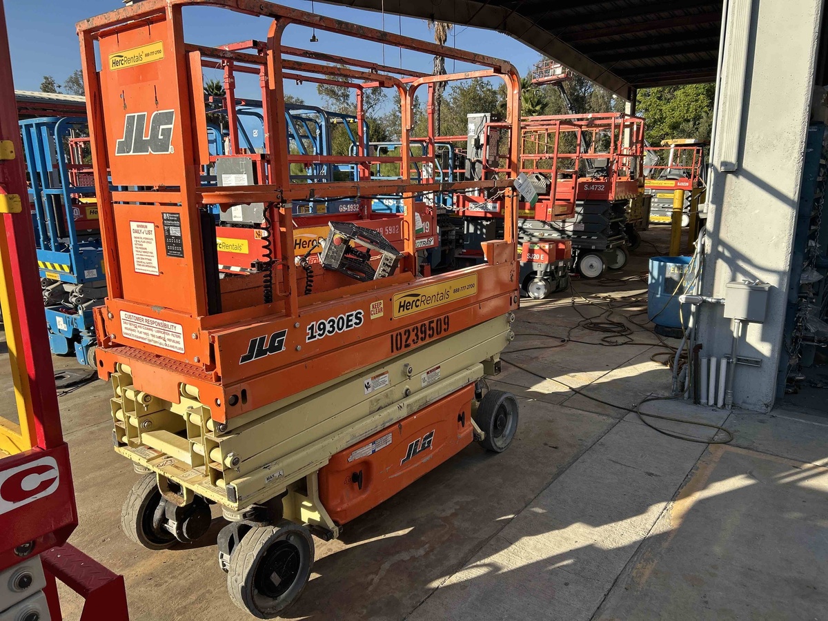 2018 JLG 1930ES-2