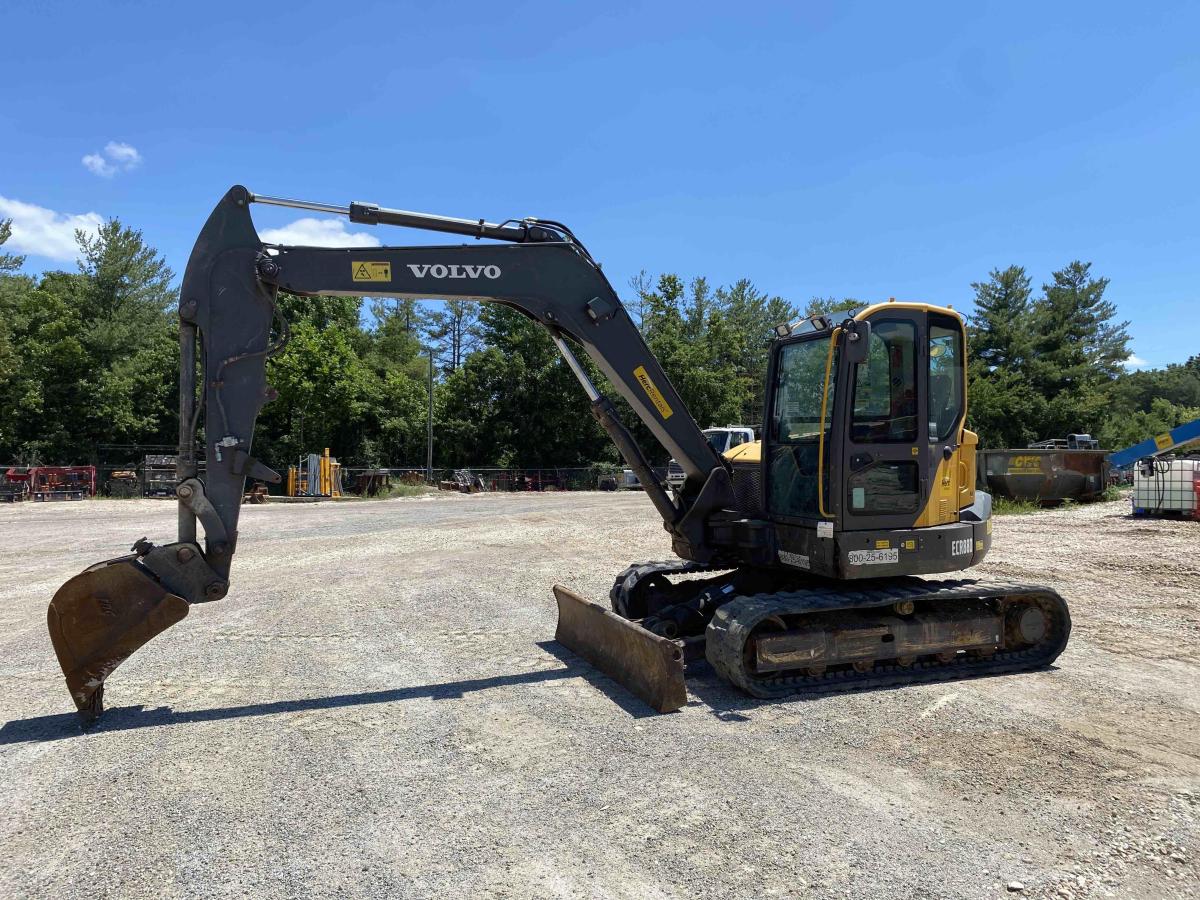 2019 Volvo ECR88D