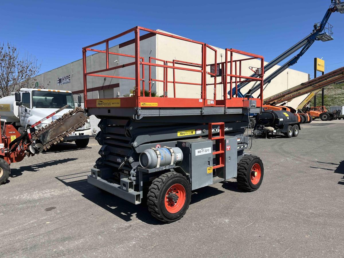 2017 Skyjack SJ8841 RT-3