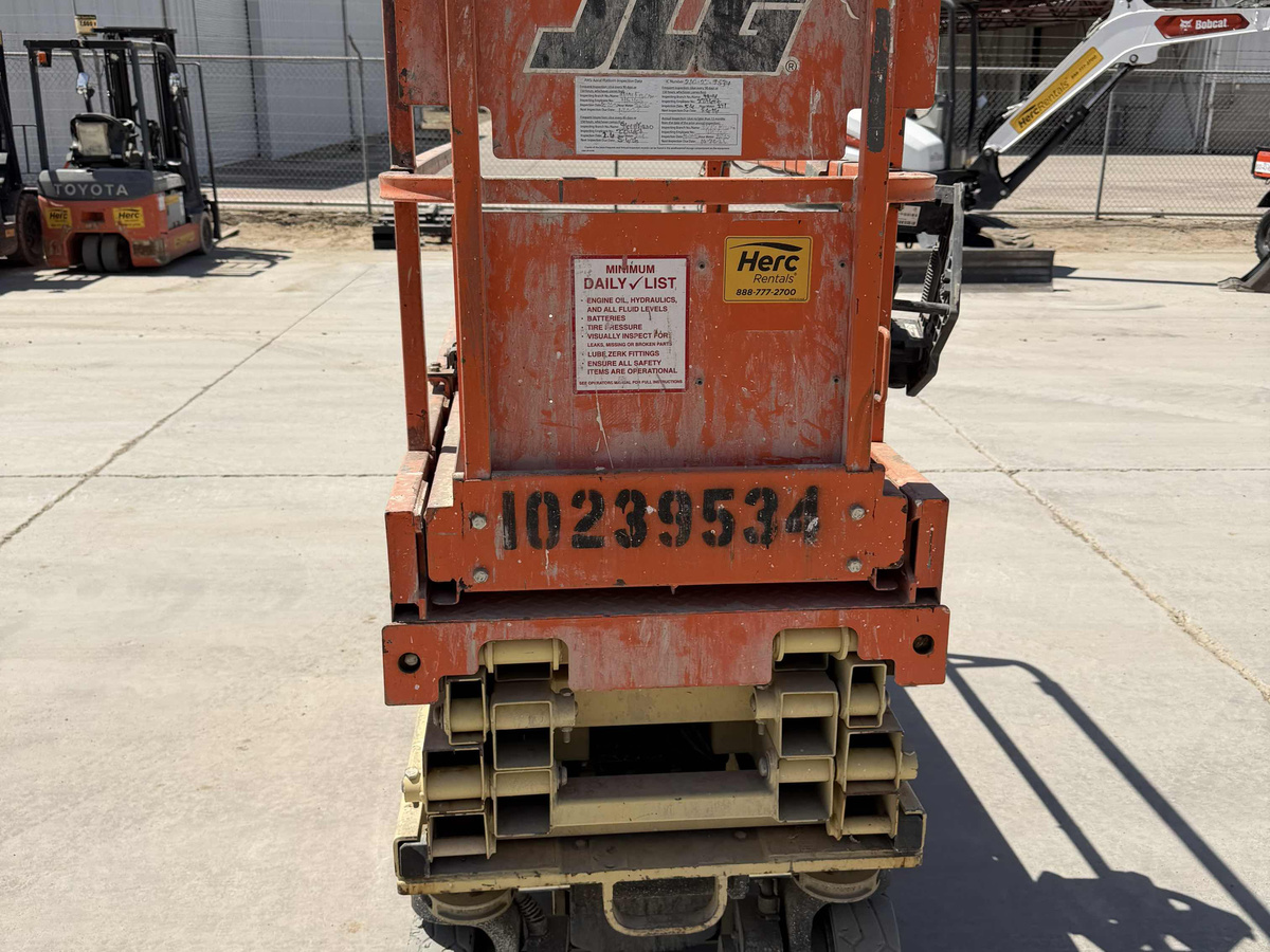 2018 JLG 1930ES-6