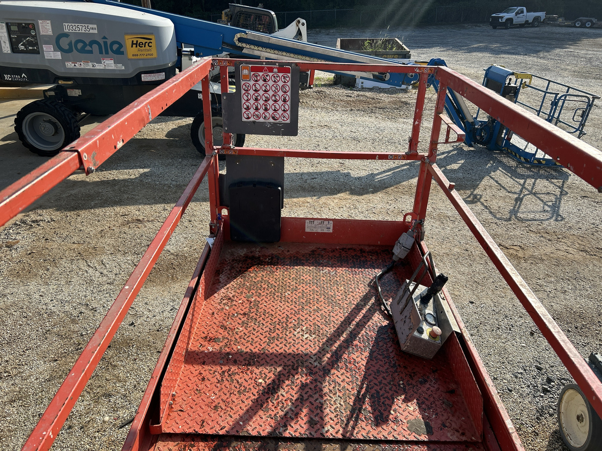2016 Skyjack SJ-4626-6
