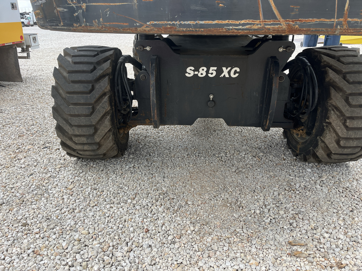 2018 Genie S-85-9