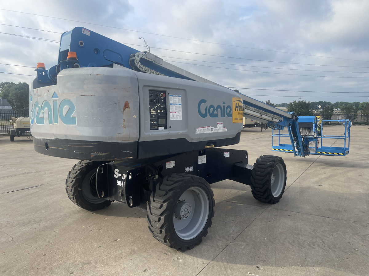 2018 Genie S-65-8