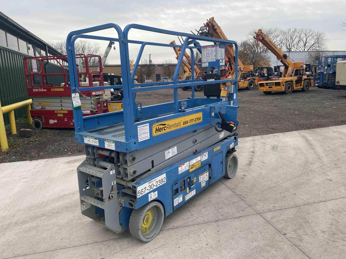 2019 Genie GS-2032