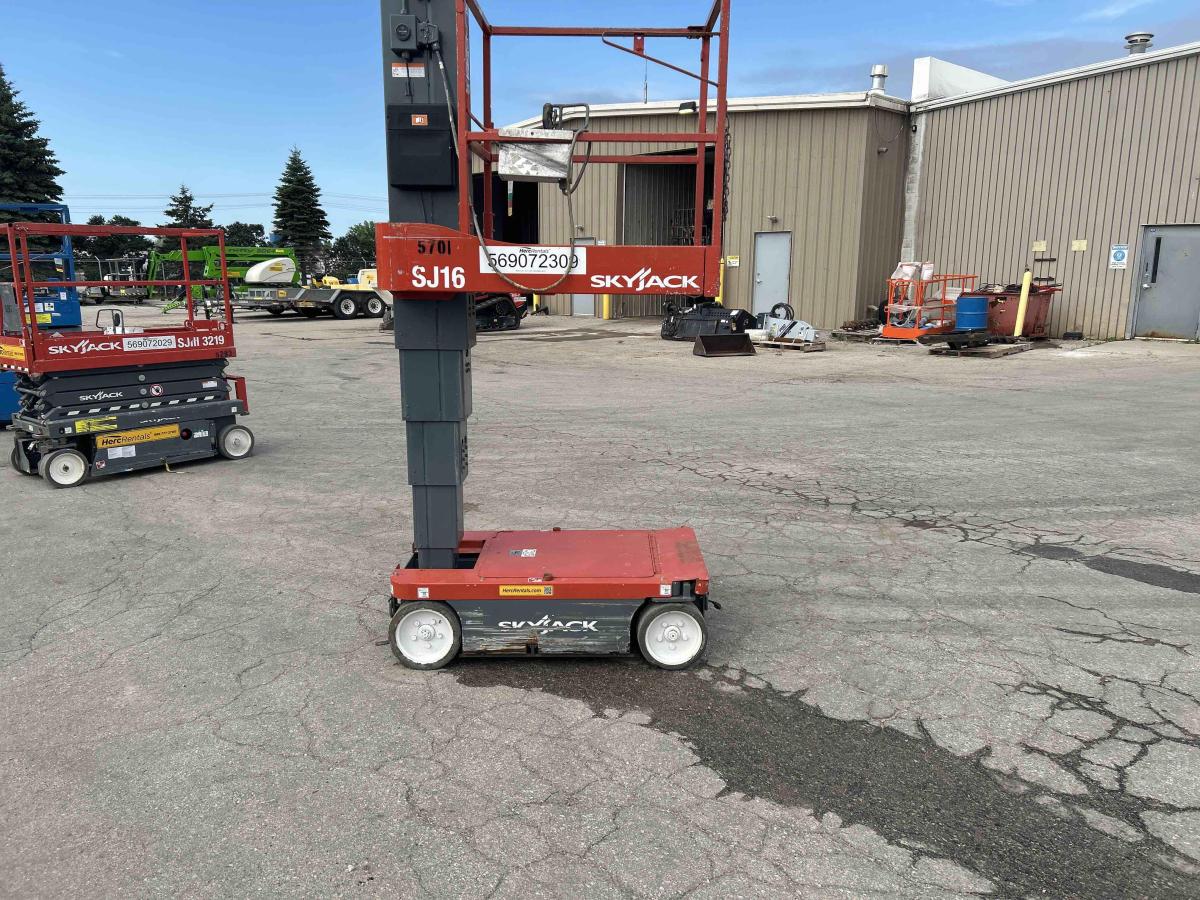 2015 Skyjack SJ16-5