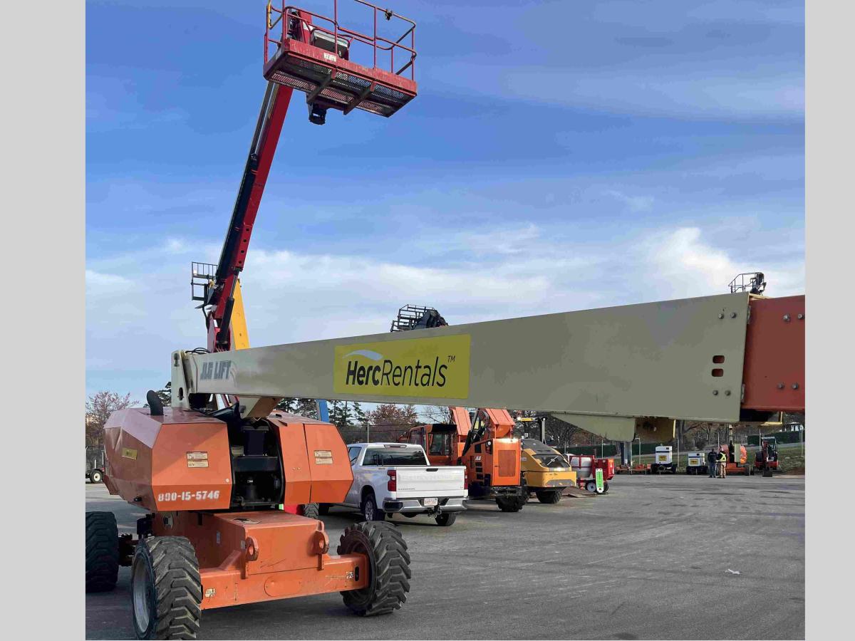 2017 JLG 860SJ