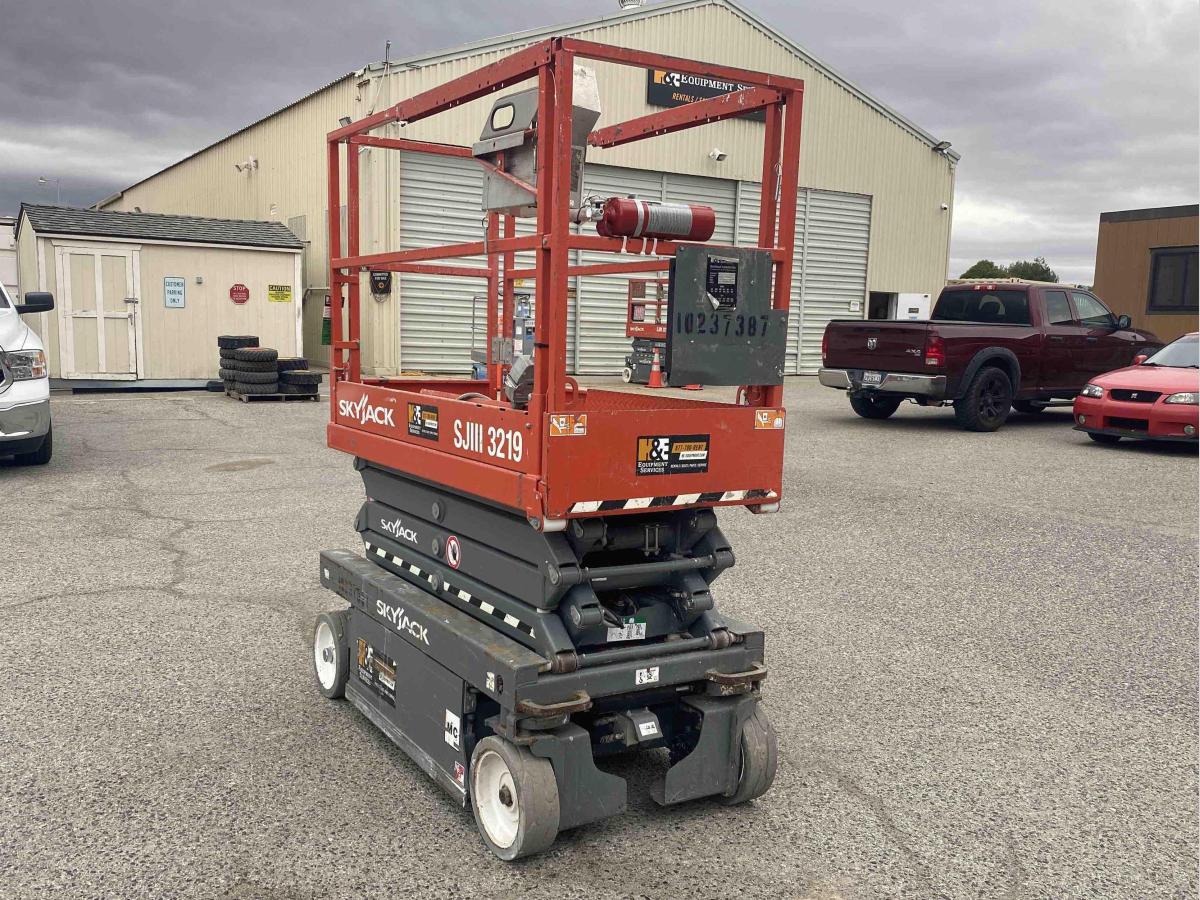 2018 Skyjack SJ3219