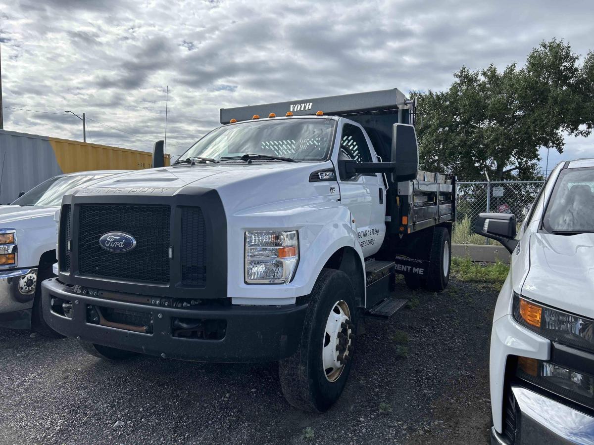 2018 Ford F750