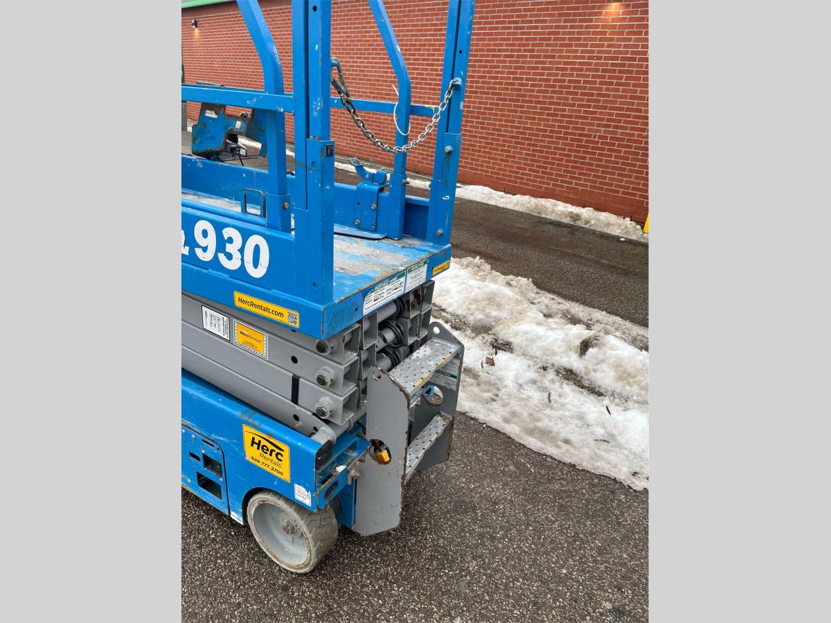 2016 Genie GS-1930