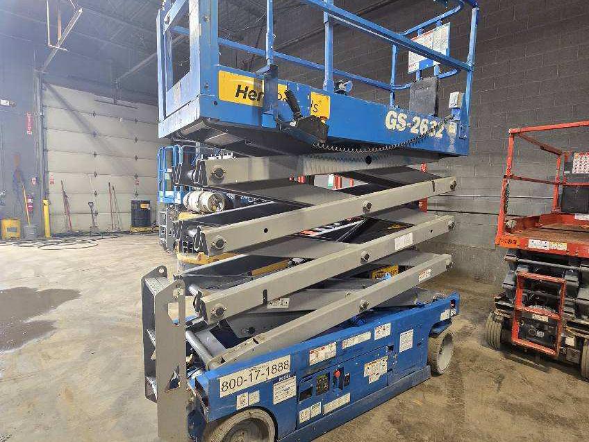 2017 Genie GS-2632