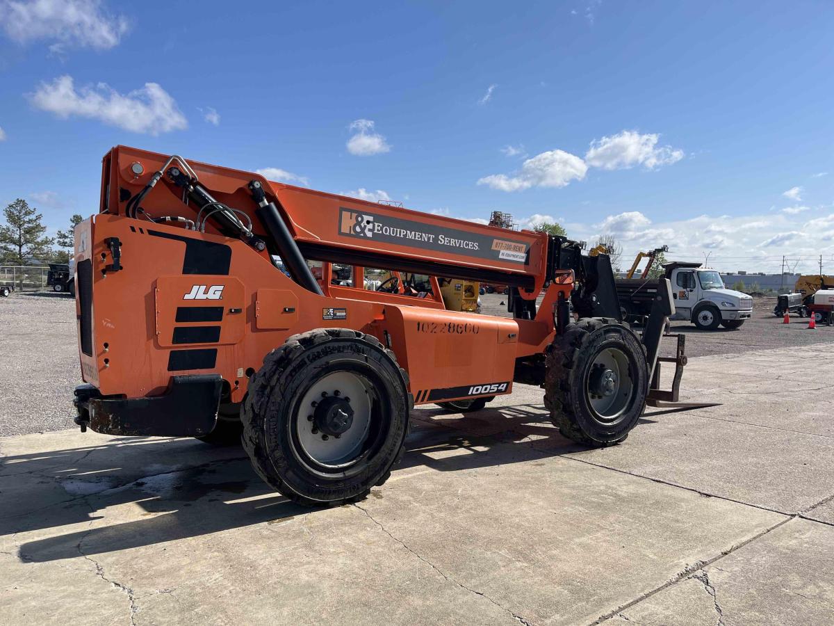 2018 SkyTrak 10054