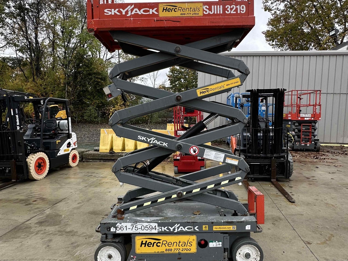 2018 Skyjack SJ3219-2