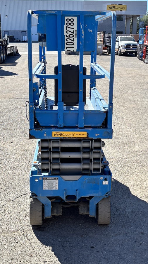 2018 Genie GS-1930-4