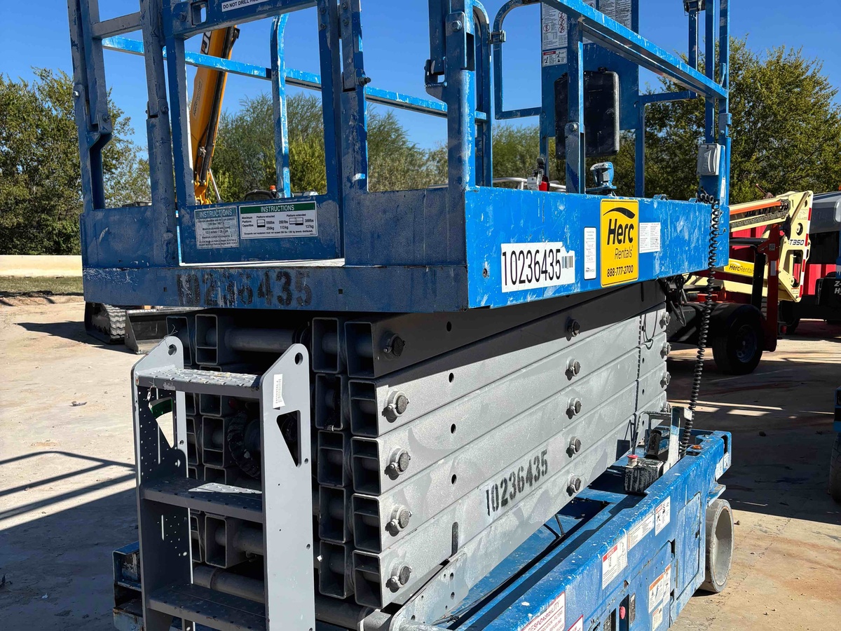 2018 Genie GS-4047-3