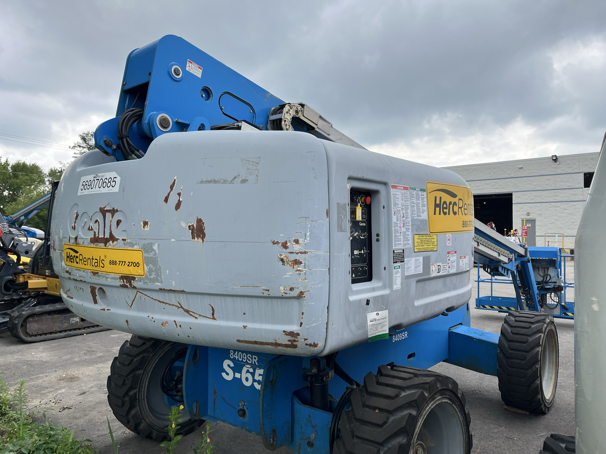 2012 Genie S-65-4