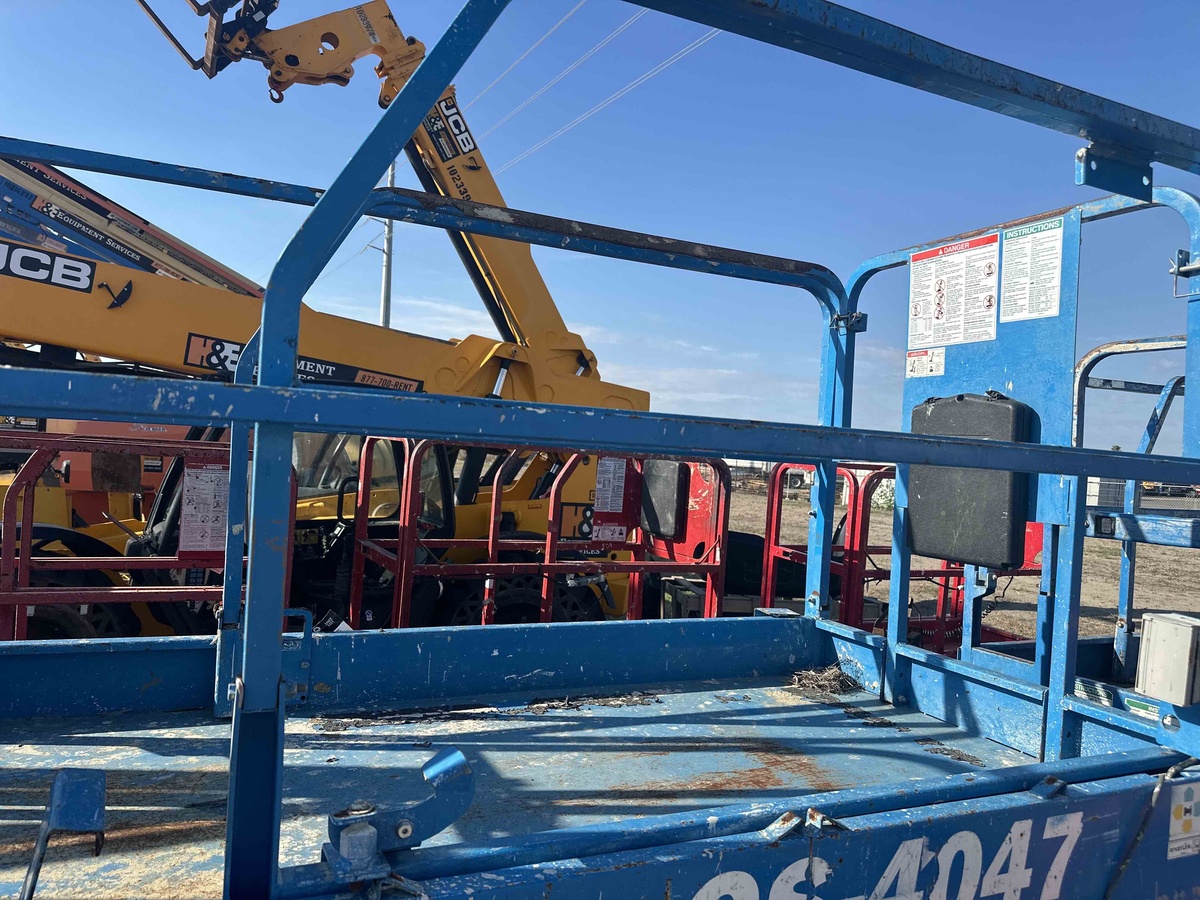 2017 Genie GS-4047-6