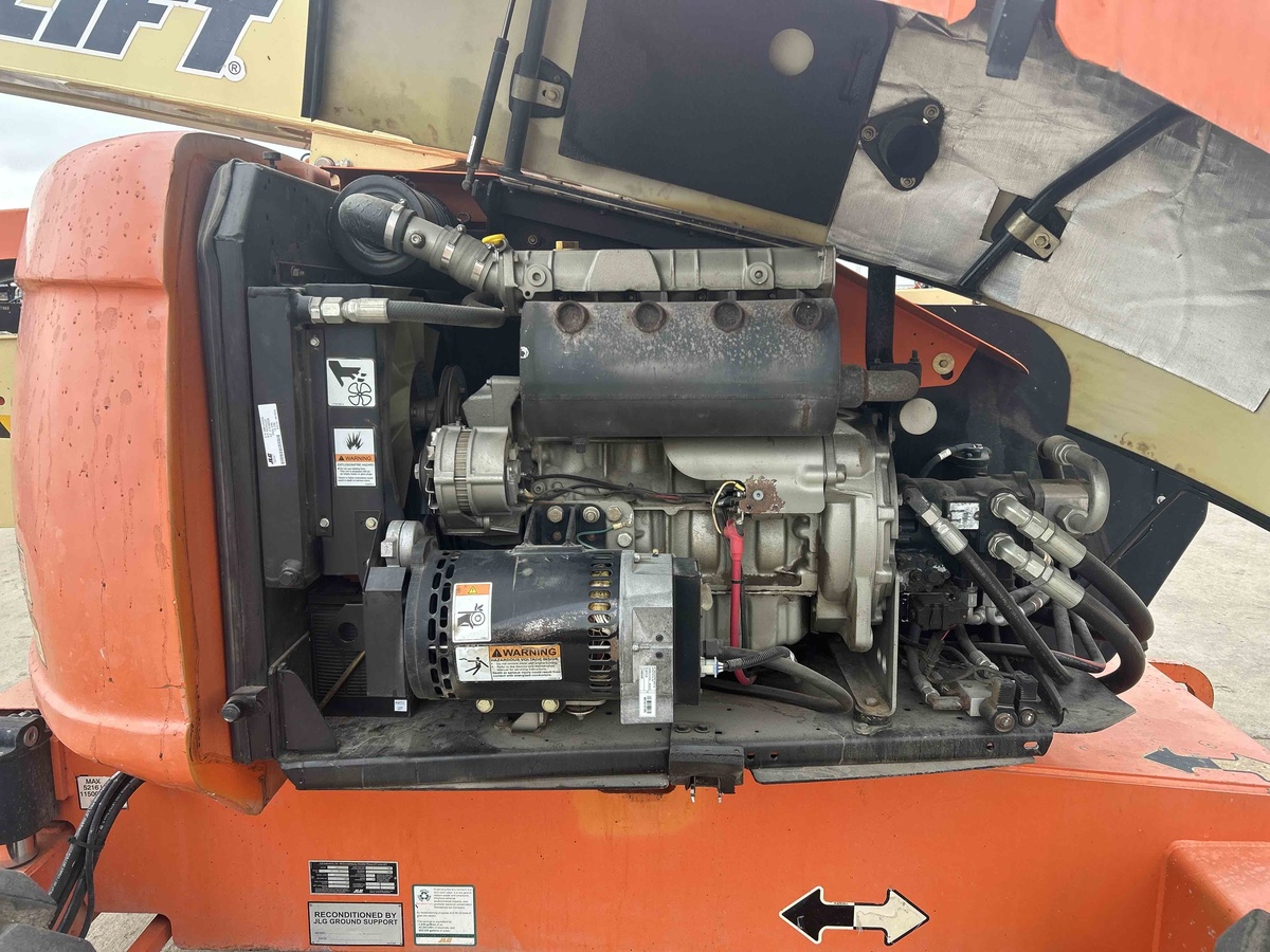 2017 JLG 600AJ-3