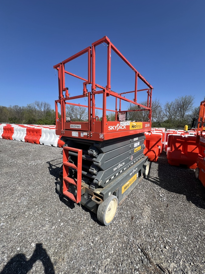 2019 Skyjack SJ4740-4