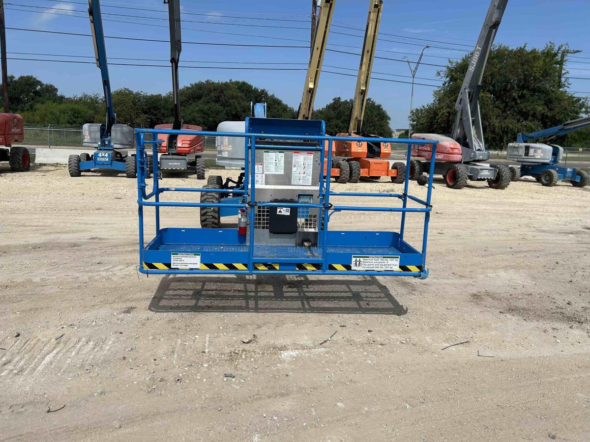 2017 Genie S-40-8