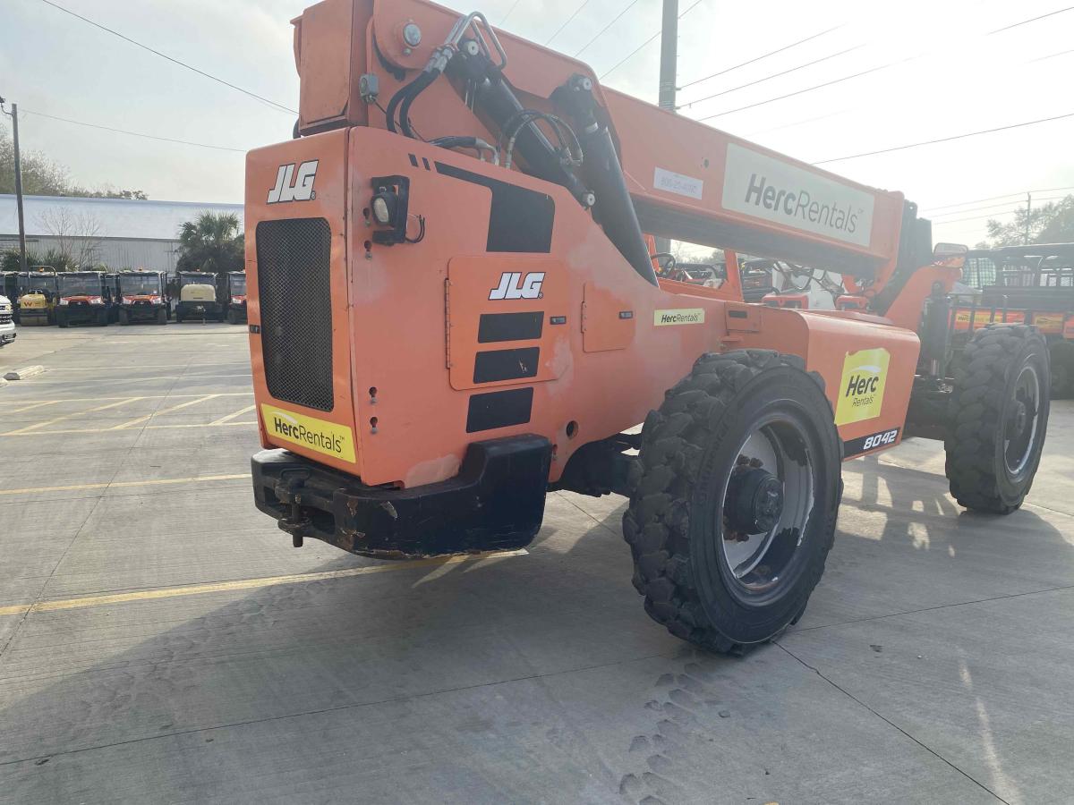 2018 SkyTrak 8042