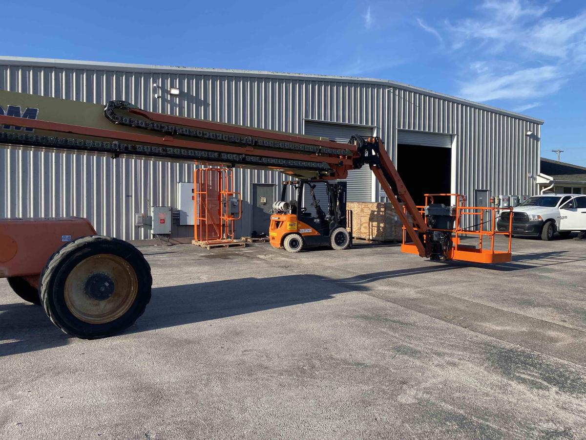 2017 JLG 1200SJP-9