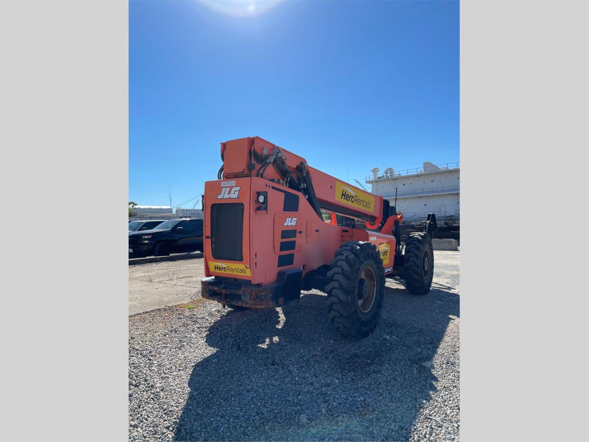 2019 SkyTrak 10042-3