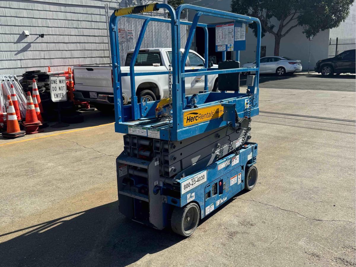 2018 Genie GS-1930-4