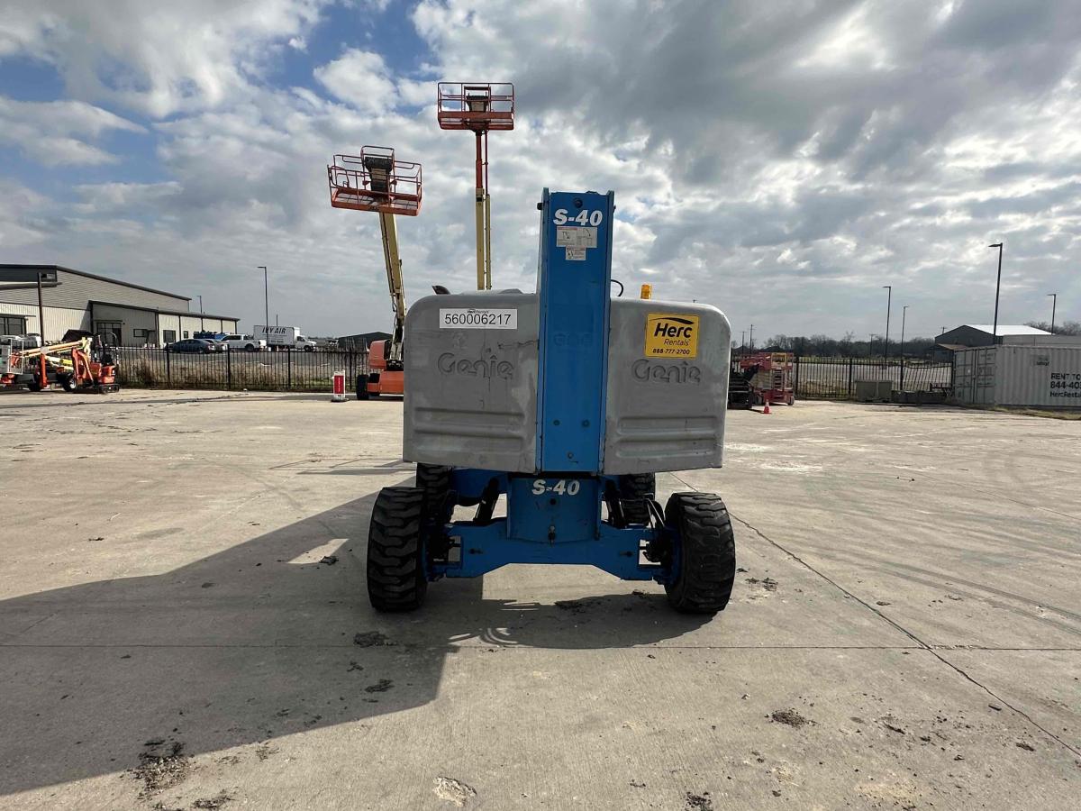 2014 Genie S-40