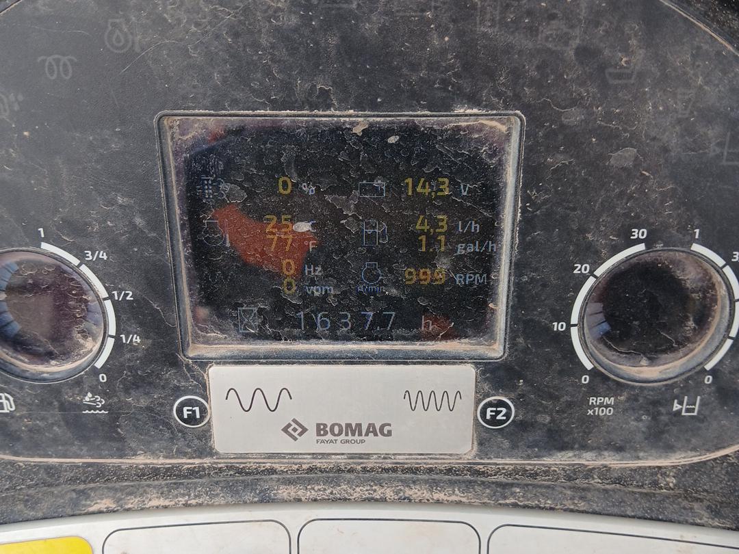 2019 BOMAG BW211D-5-11