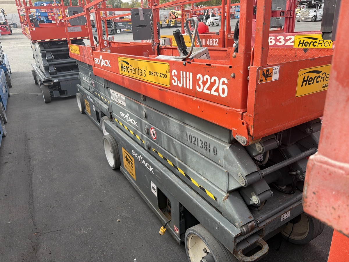 2017 Skyjack SJ3226-3