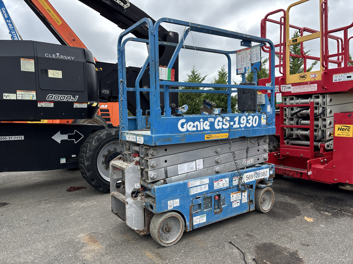 2019 Genie GS-1930