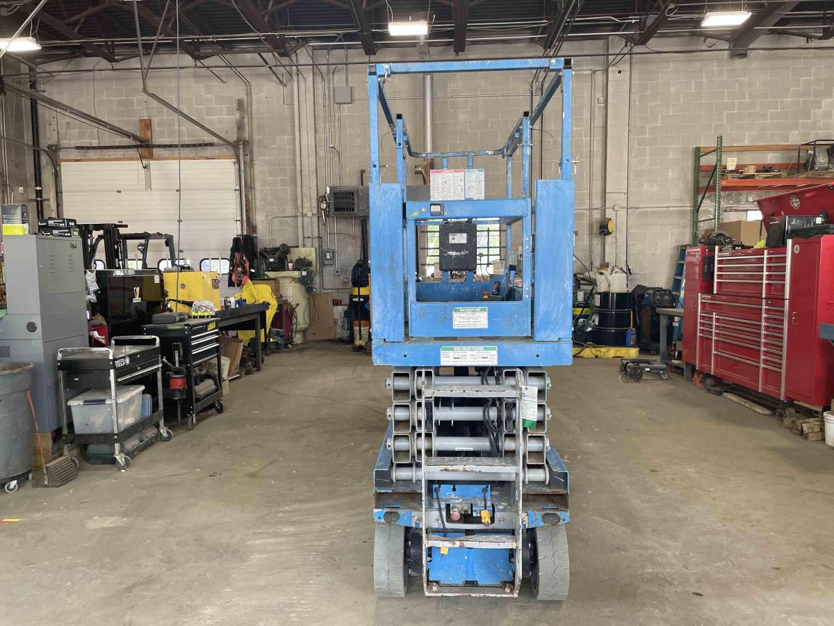 2017 Genie GS-2632-6