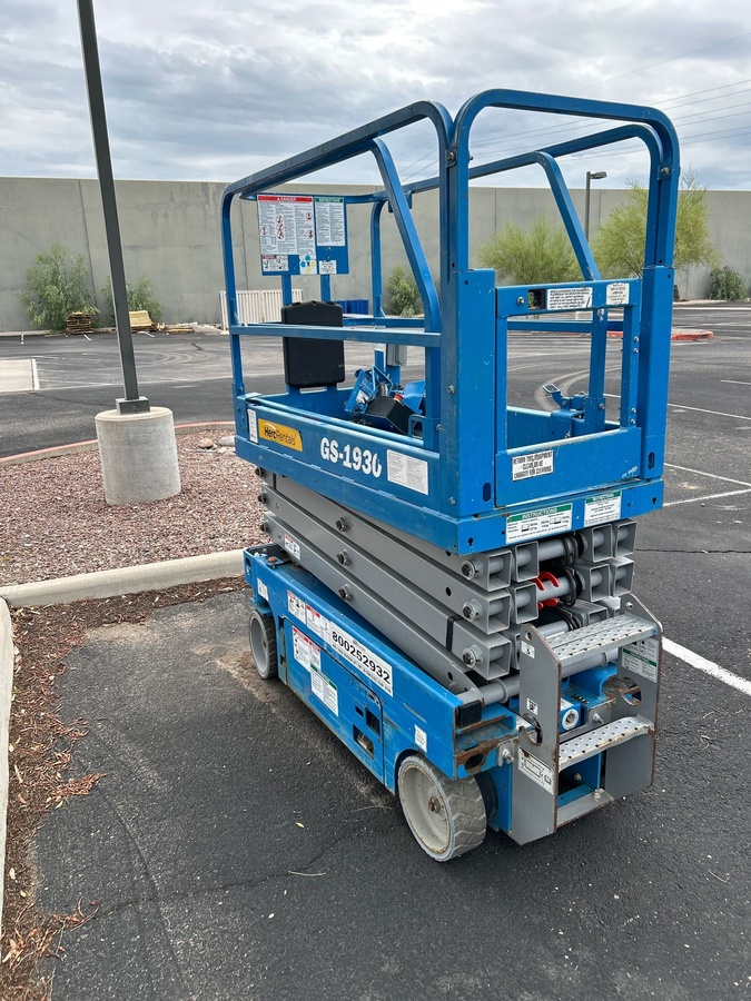 2019 Genie GS-1930-4