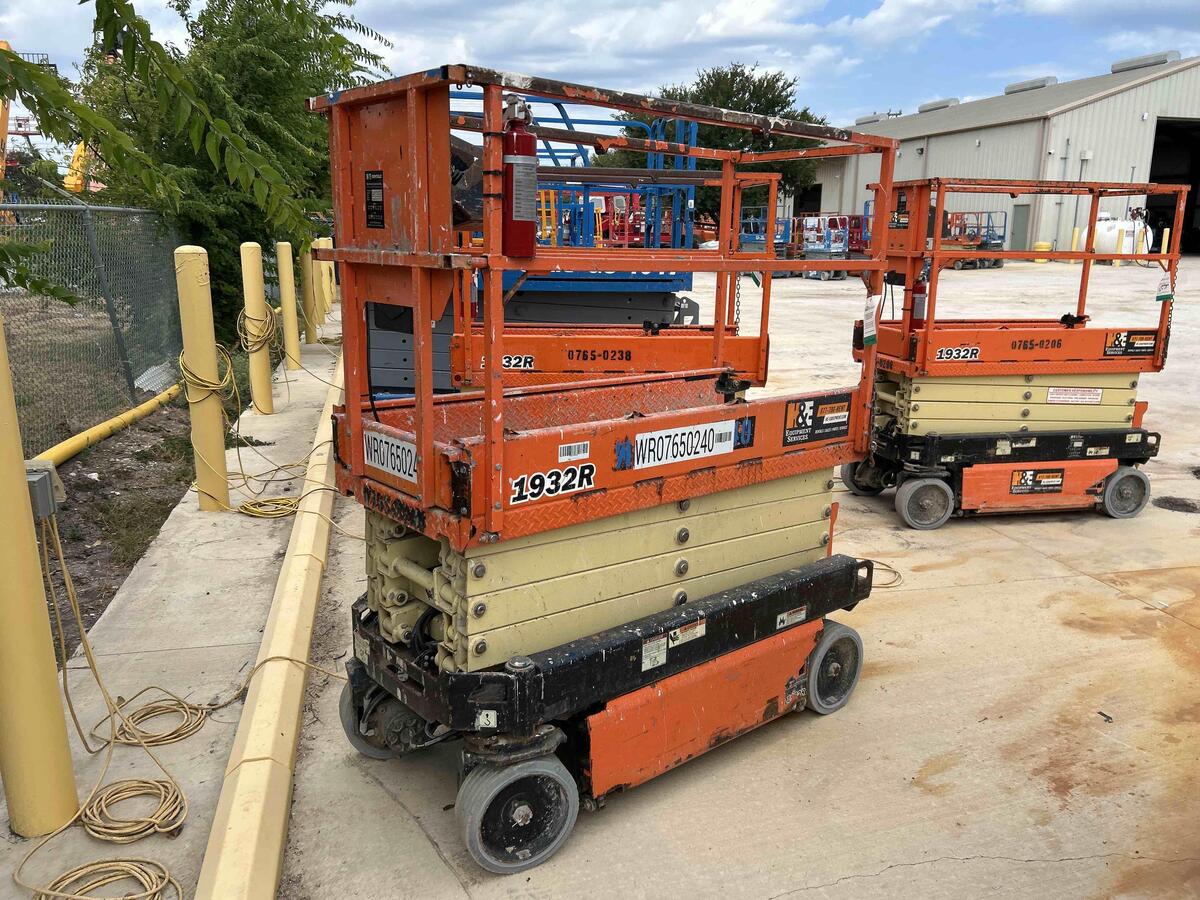 2018 JLG 1932R-3