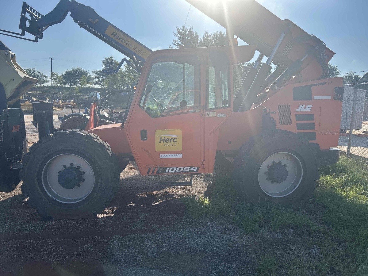 2018 SkyTrak 10054