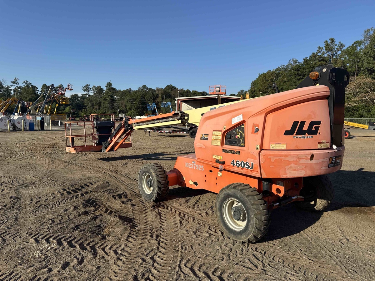 2018 JLG 460SJ-3