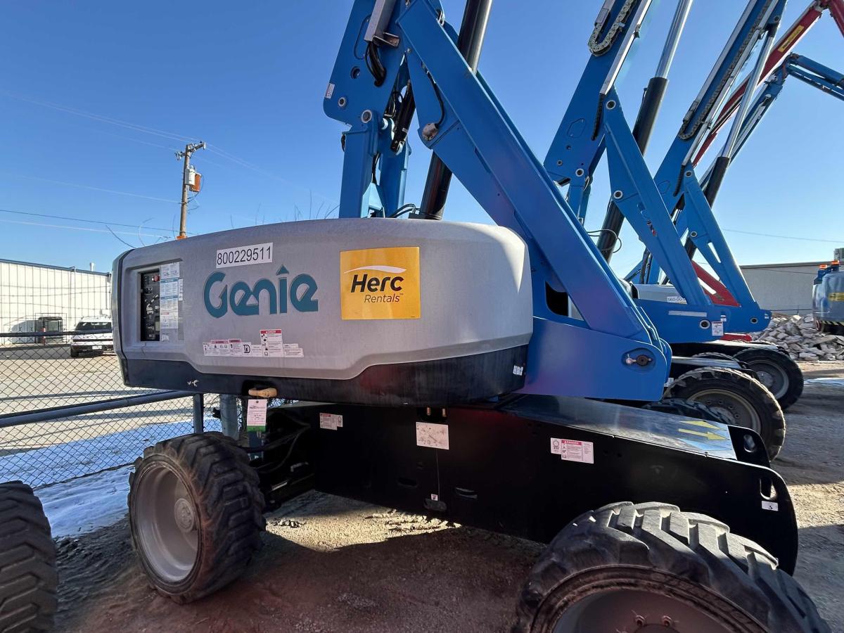 2018 Genie S-65