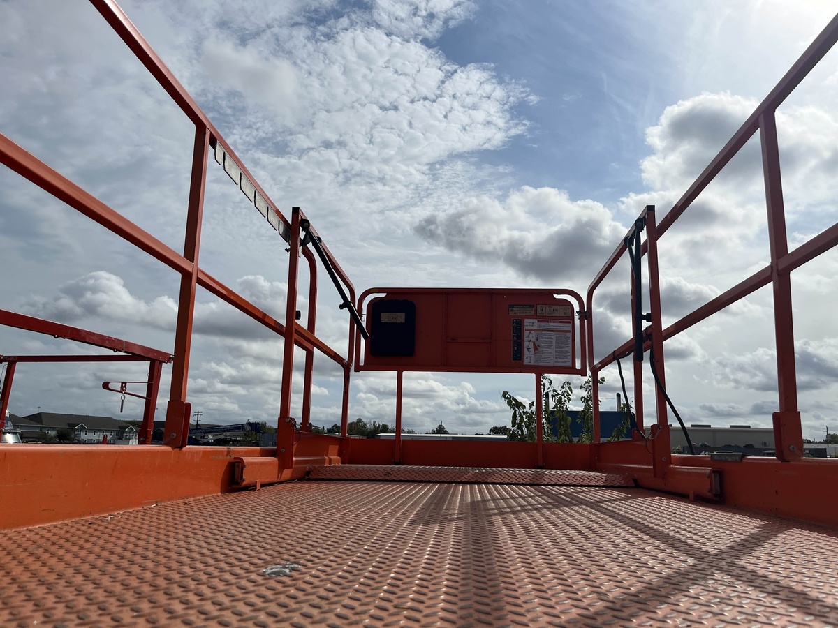 2019 JLG 4069LE-13