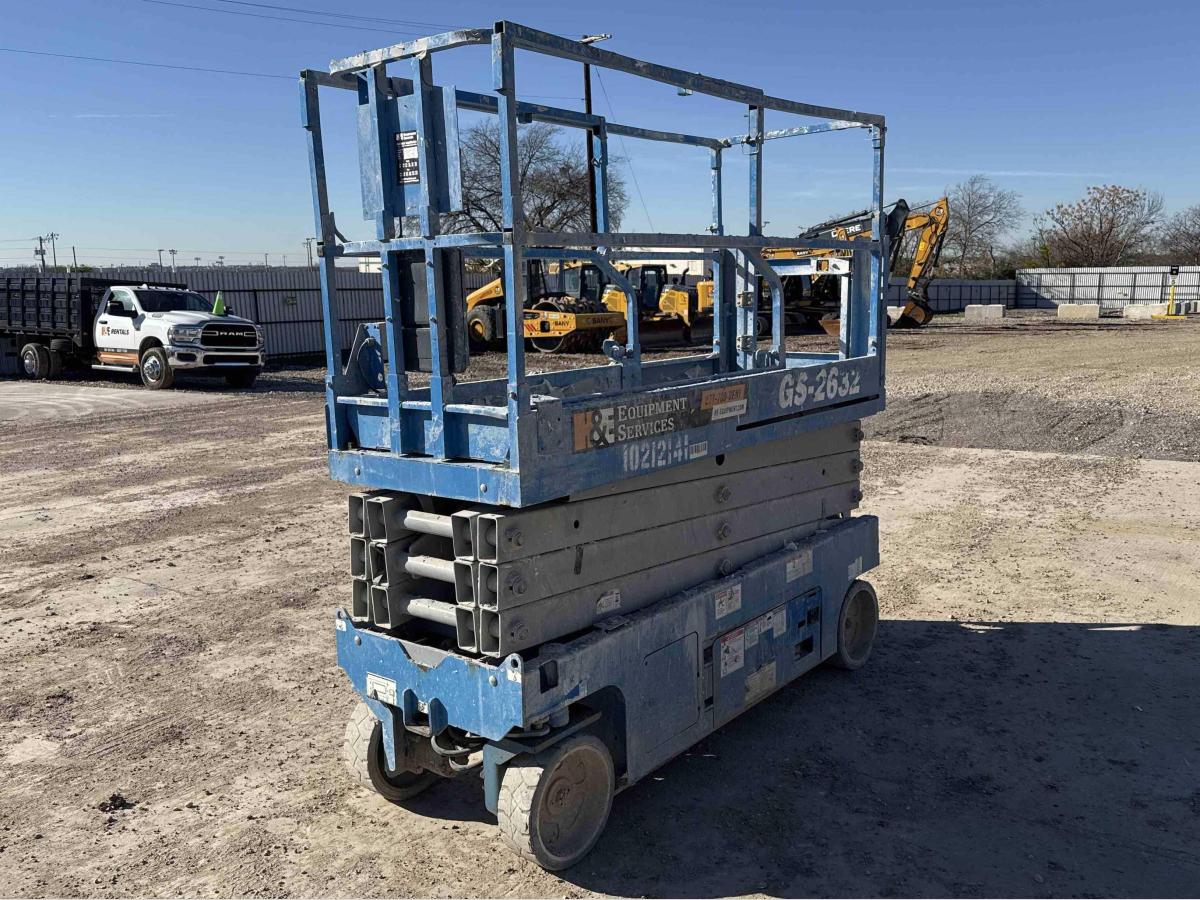 2017 Genie GS-2632