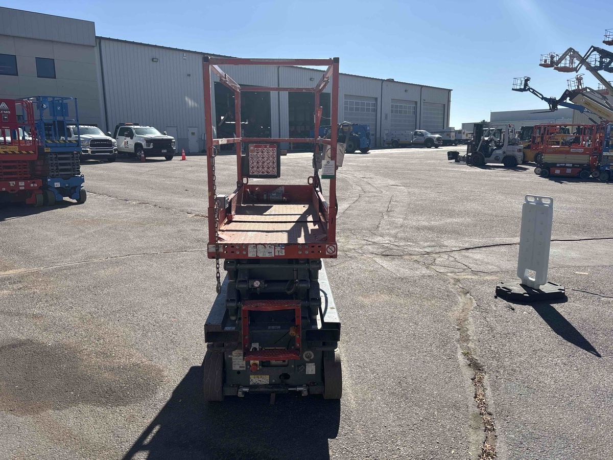 2017 Skyjack SJ3219-2